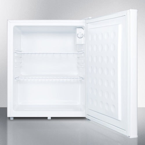Accucold All-Refrigerator Compact 2.4 Cu.Ft. Auto-Defrost - FF28LWH